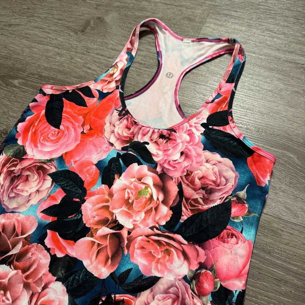 Lululemon Tank Top Women 8 Pink Luon Secret Garden Floral Racerback Yoga Running